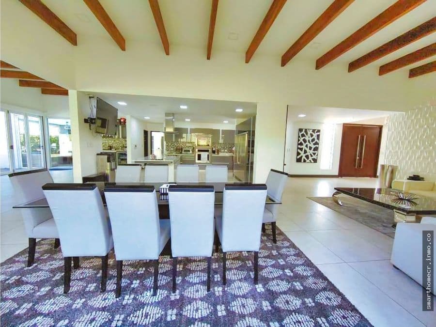 Casa en Residencial Villa Real