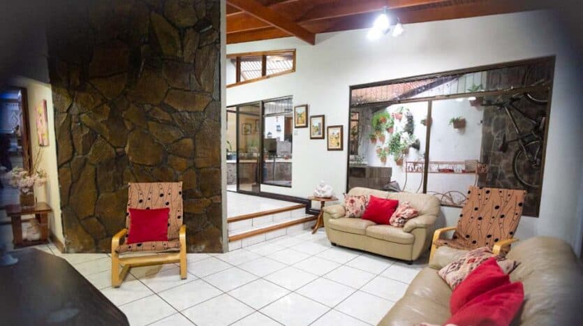 Casa en San Francisco de Dos Ríos