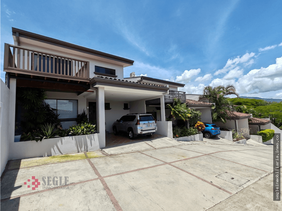 Casa en Condominio Loma Real