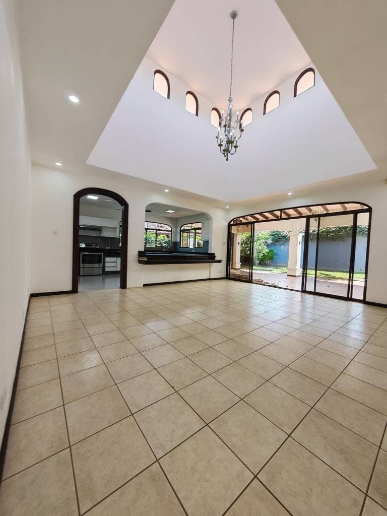 Propiedad en Santa Ana Centro