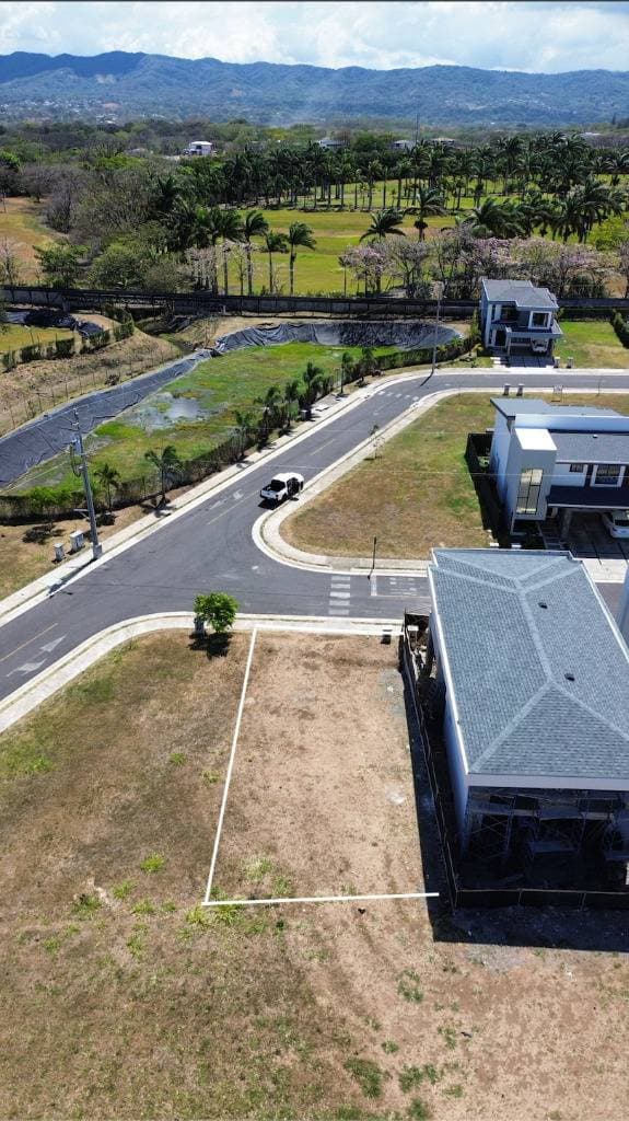 Propiedad en Condominio Villa del Sol