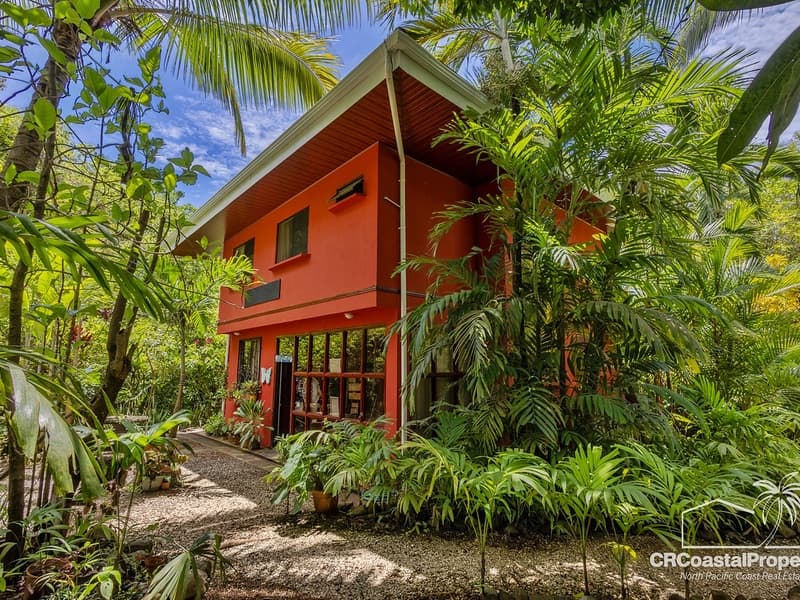 Commercial at Cóbano