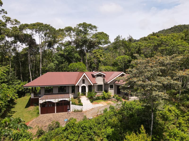 Property at San Isidro del General