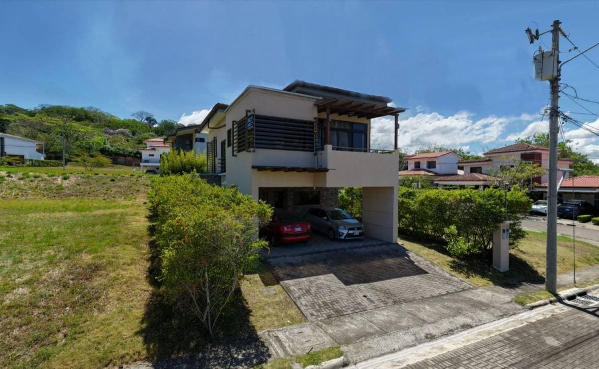 Propiedad en Condominio Valle Verde