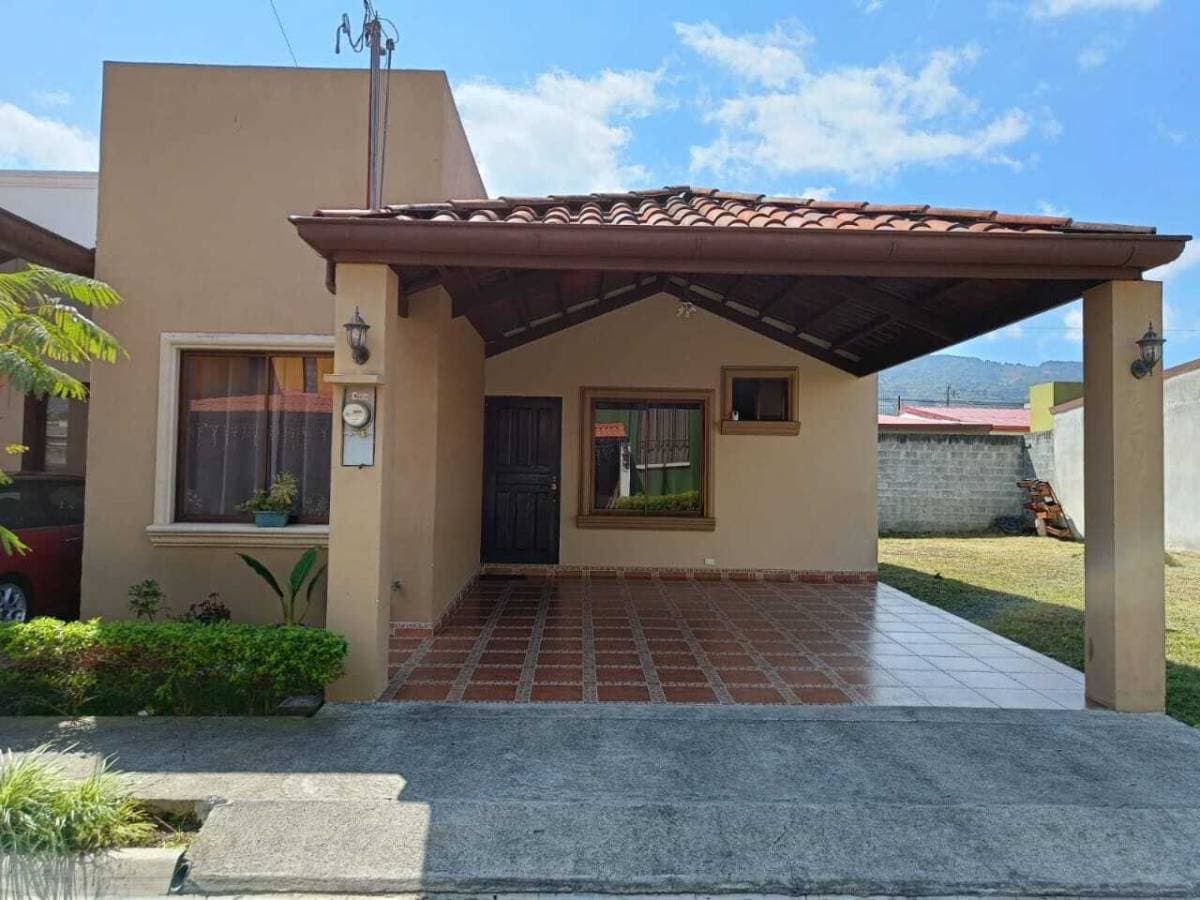 Casa en Quebradilla
