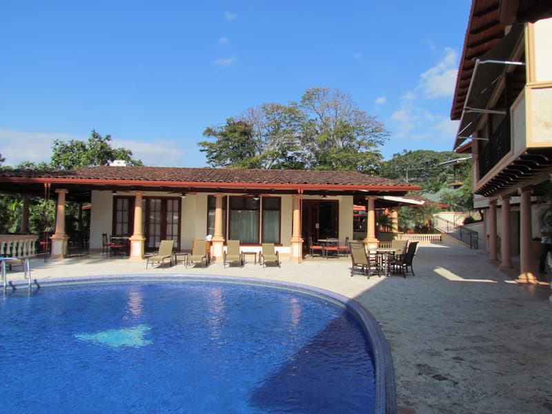 Commercial at Santa Ana