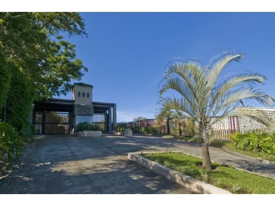 Propiedad en Hacienda Los Bambues