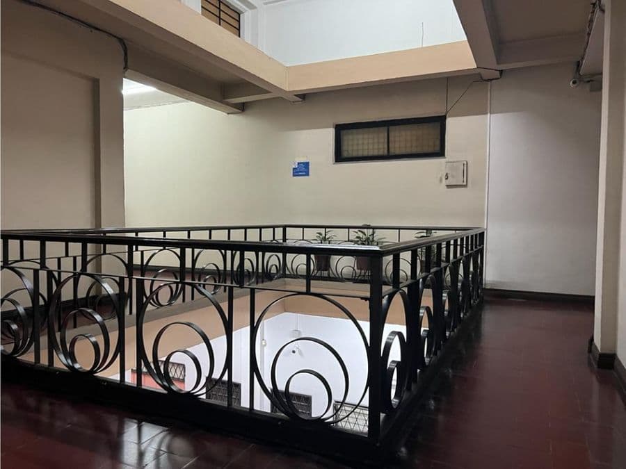 Commercial at Carmen