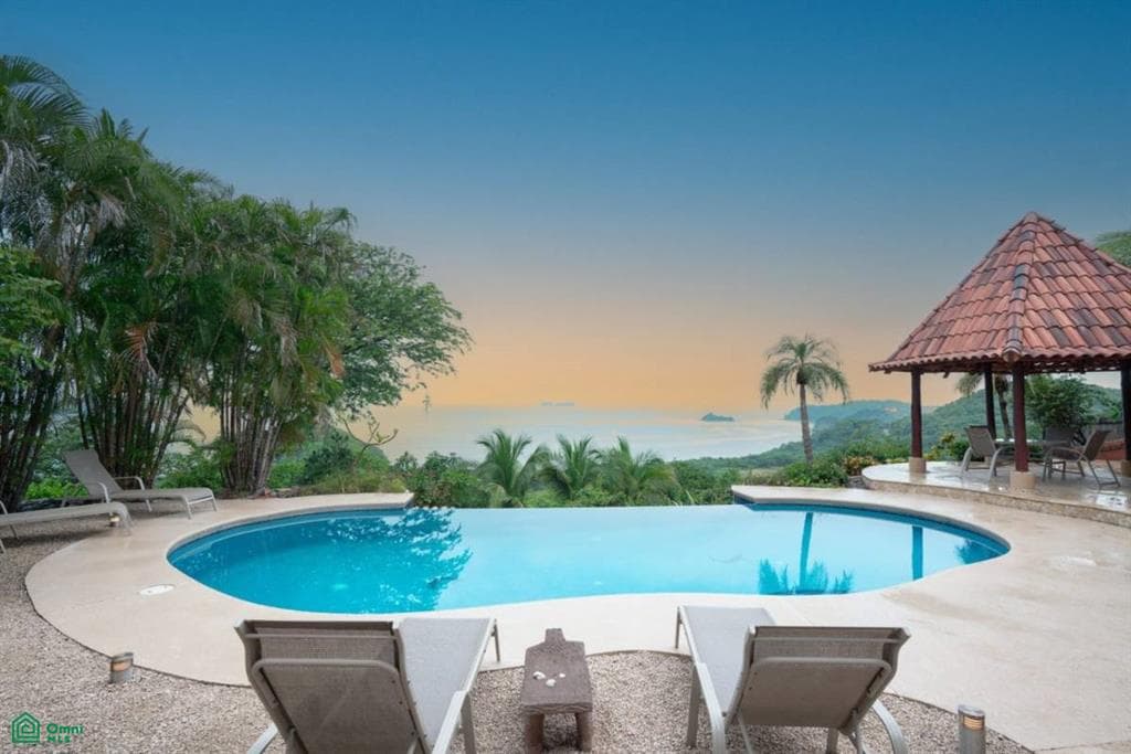 House at Playa Potrero