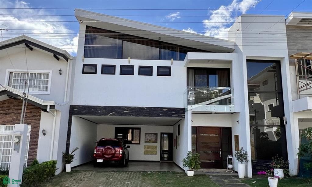 Propiedad en Condominio Montezuma