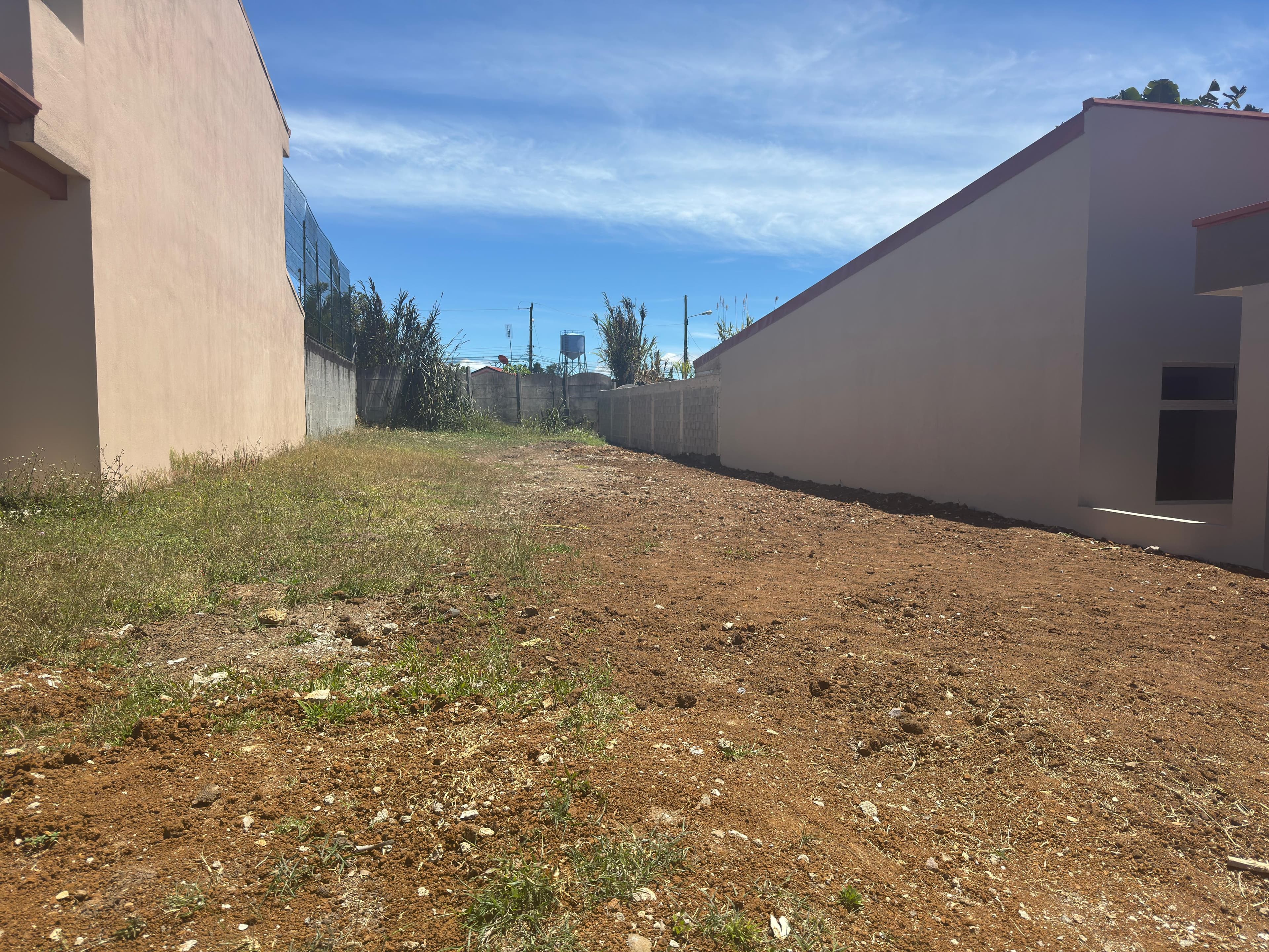 Propiedad en Dulce Nombre