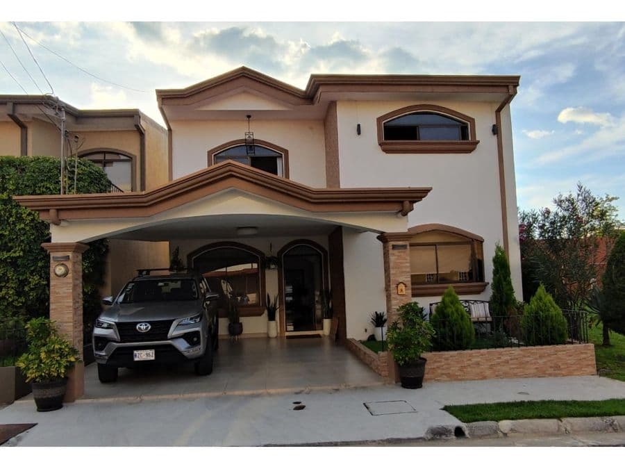 Casa en Desamparados