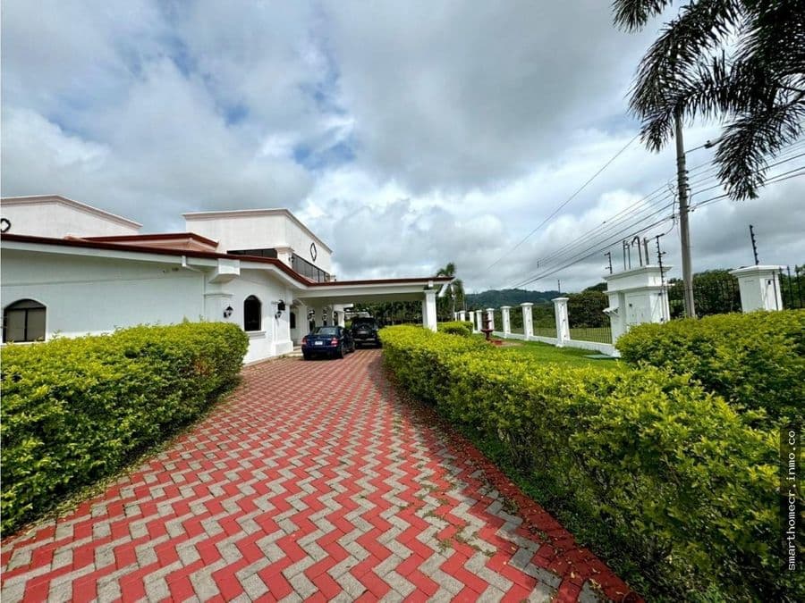 Casa en Guácima