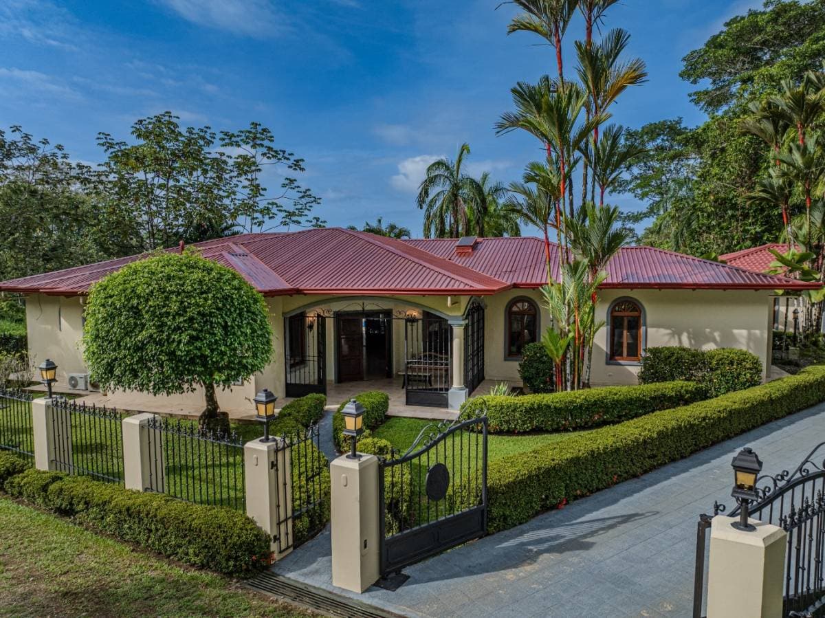 Casa en Ojochal