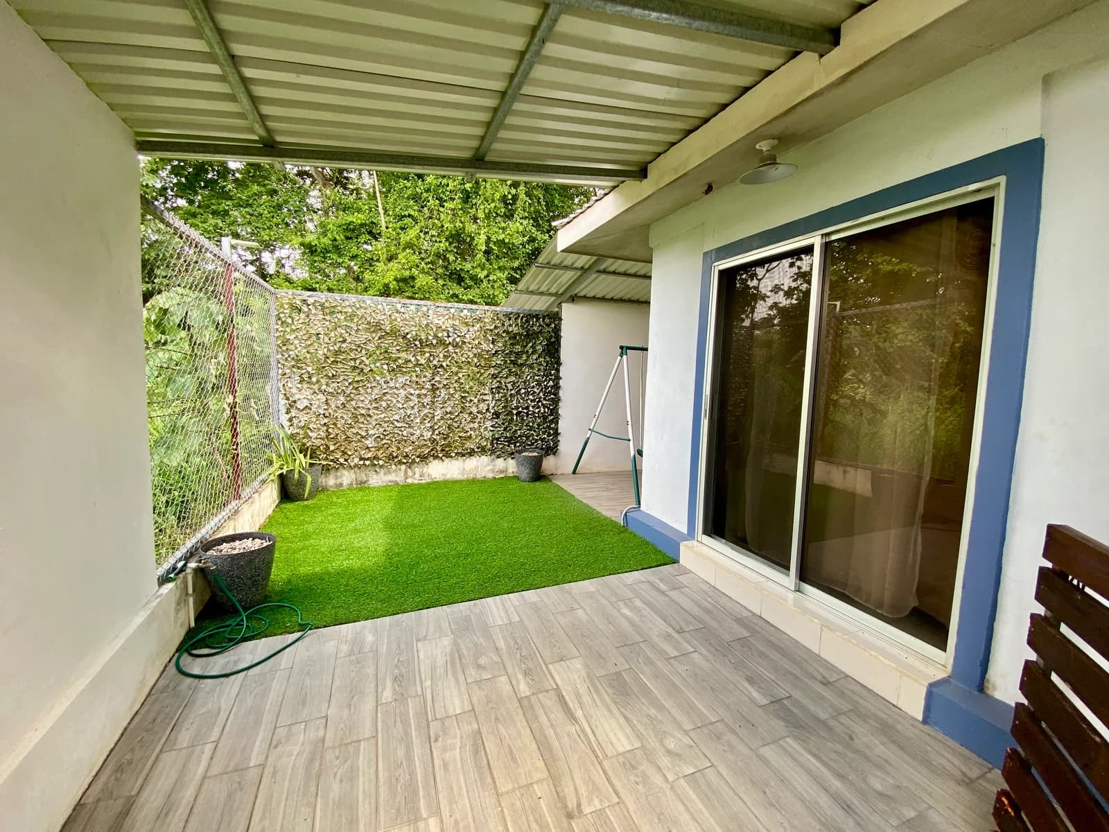 House at Sardinal