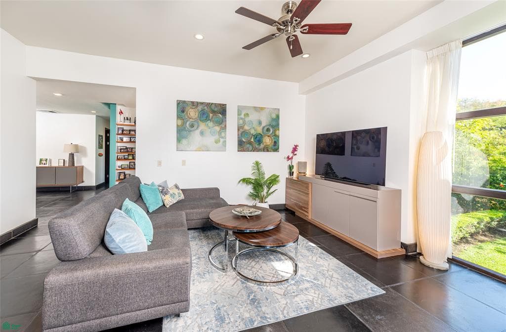 Property at La Perla