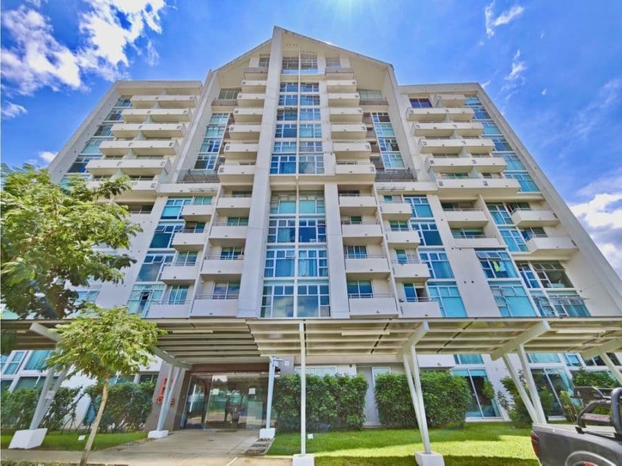 Apartment at Torres de Heredia