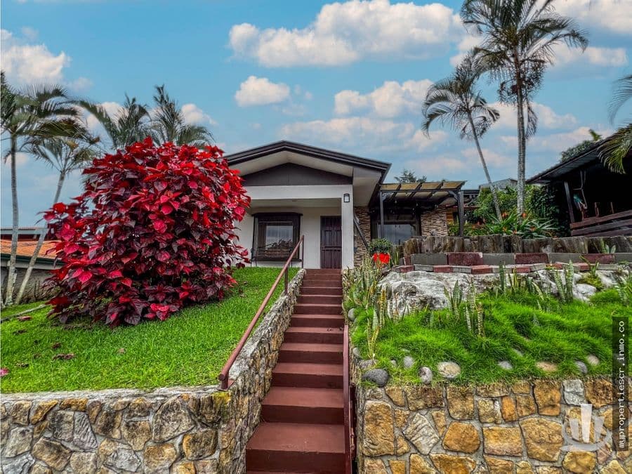 Casa en Naranjo