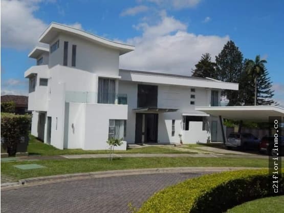 Casa en Condominio Ilang Ilang