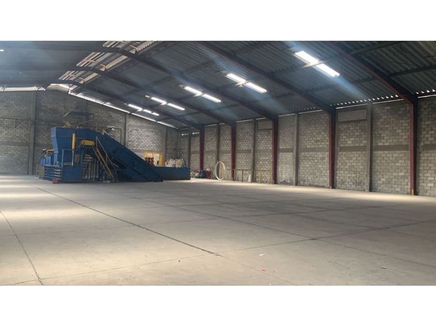 Warehouse at Uruca