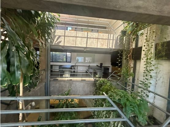 Building at Edificio Green