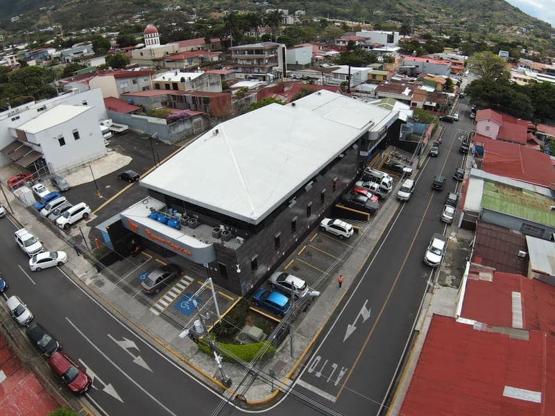 Comercial en San Rafael