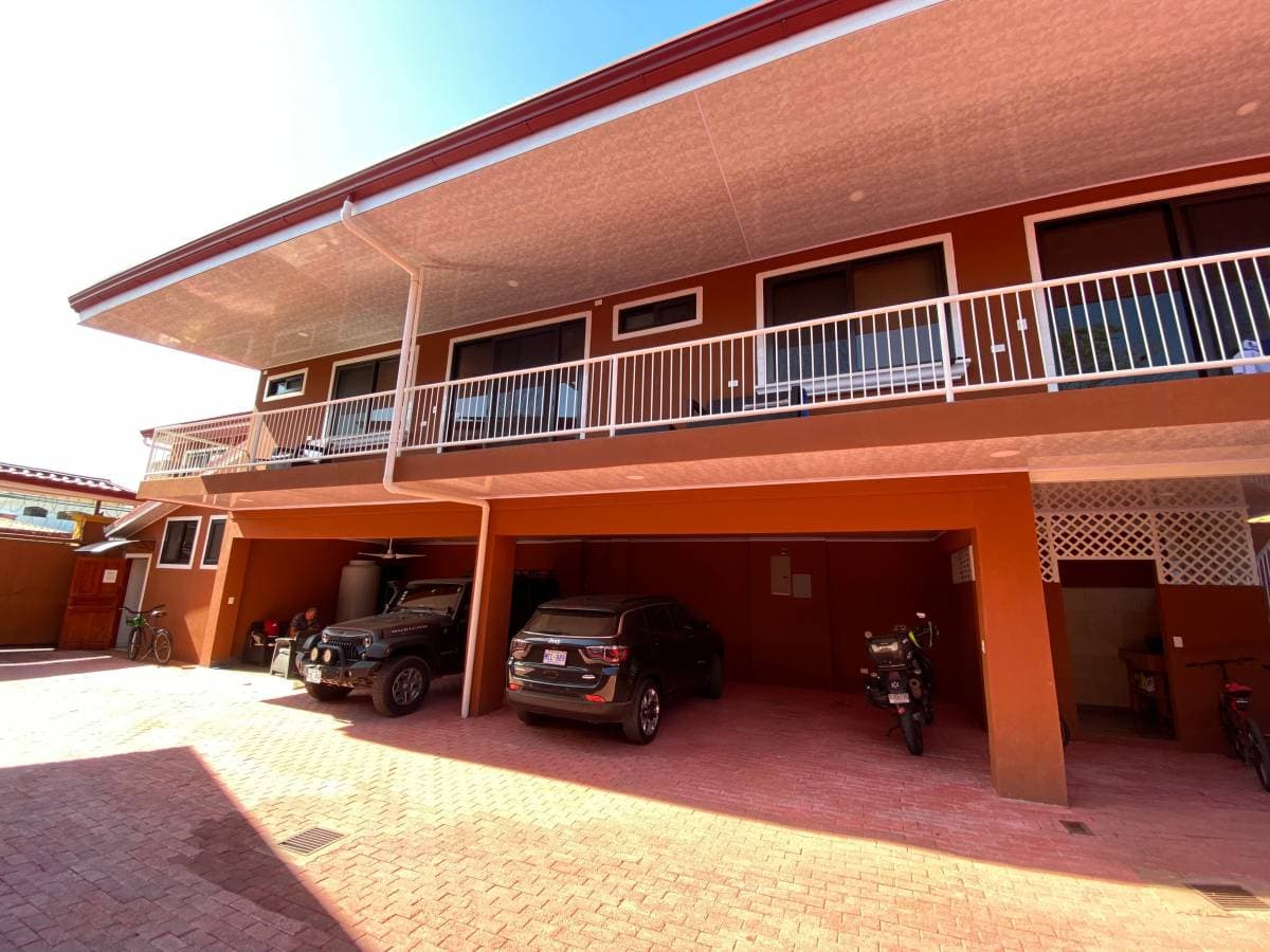Comercial en Jacó