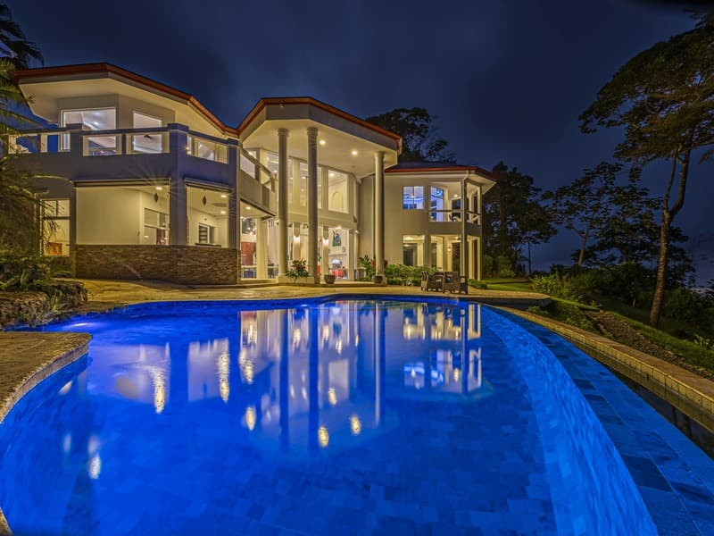 Propiedad en Savegre