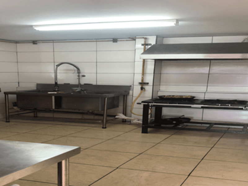 Comercial en San Isidro