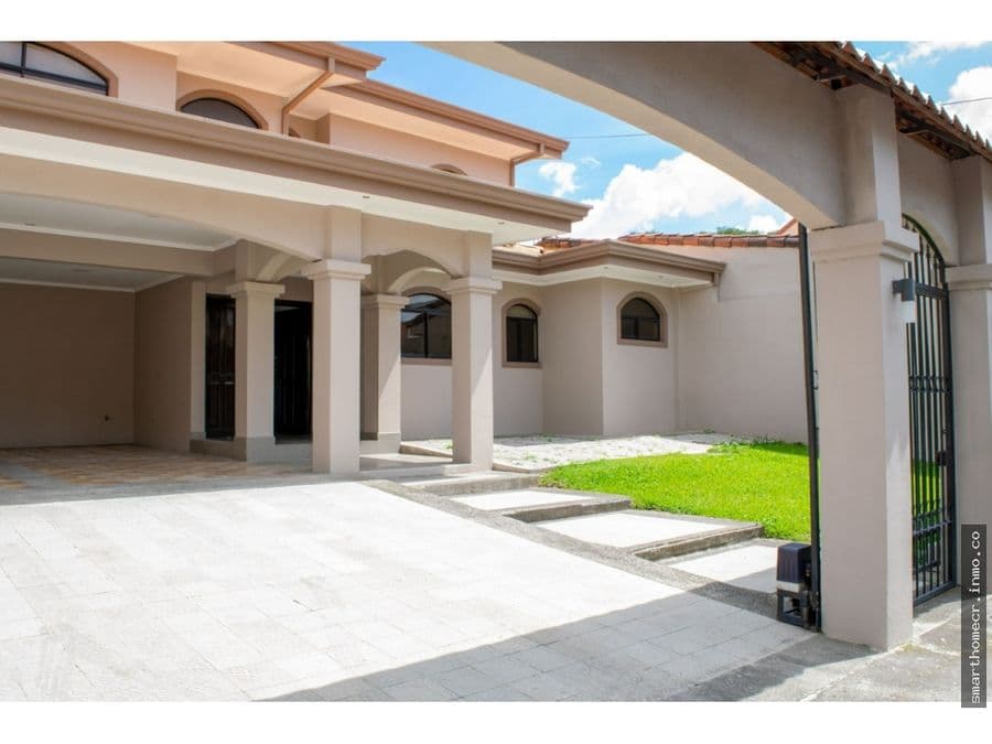 Casa en Santa Ana