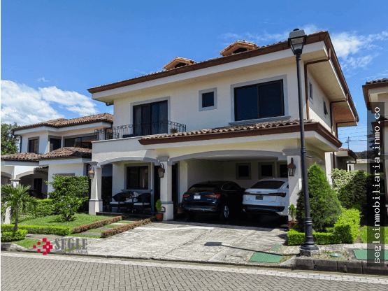 Casa en Condominio La Ribera