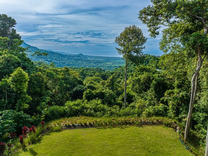 Propiedad en Savegre