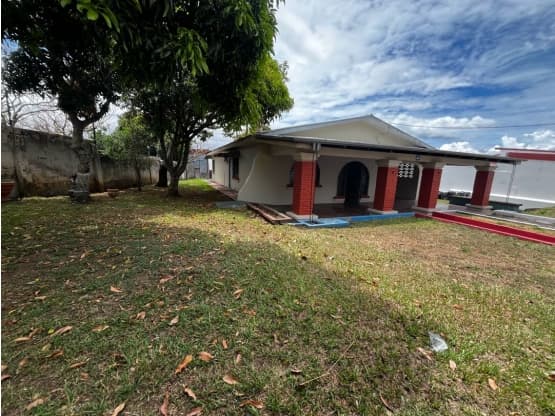Casa en Mercedes