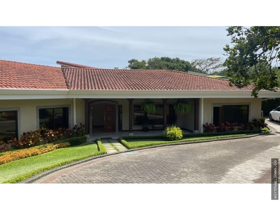 Casa en Mora