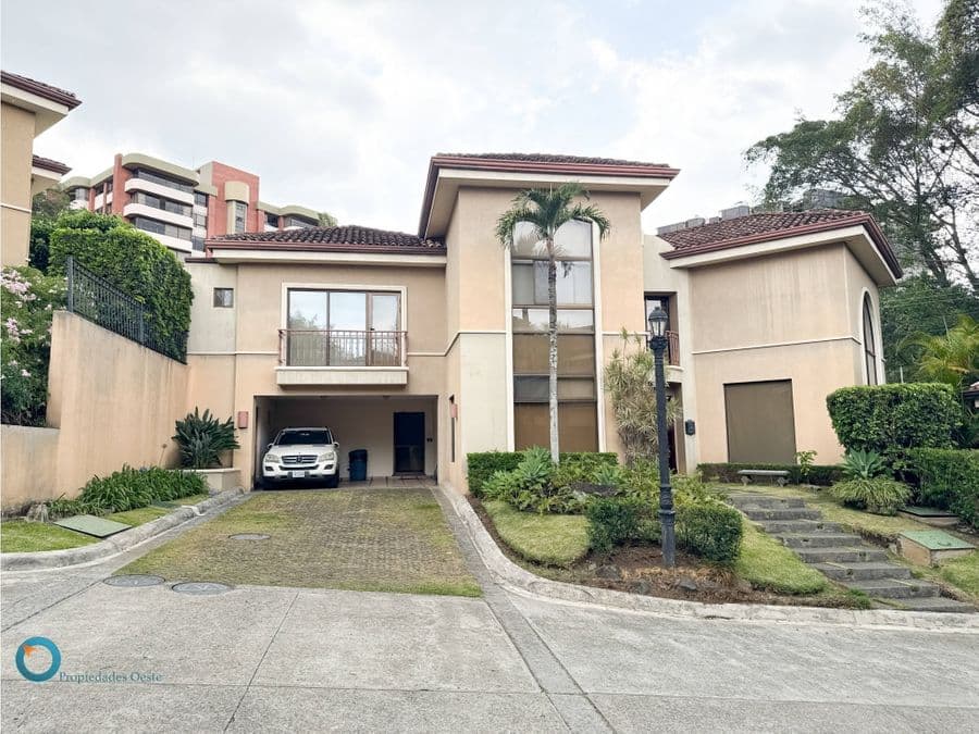 Casa en Condominio Los Pinos