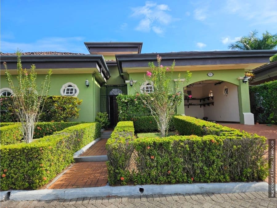 Casa en Escazú