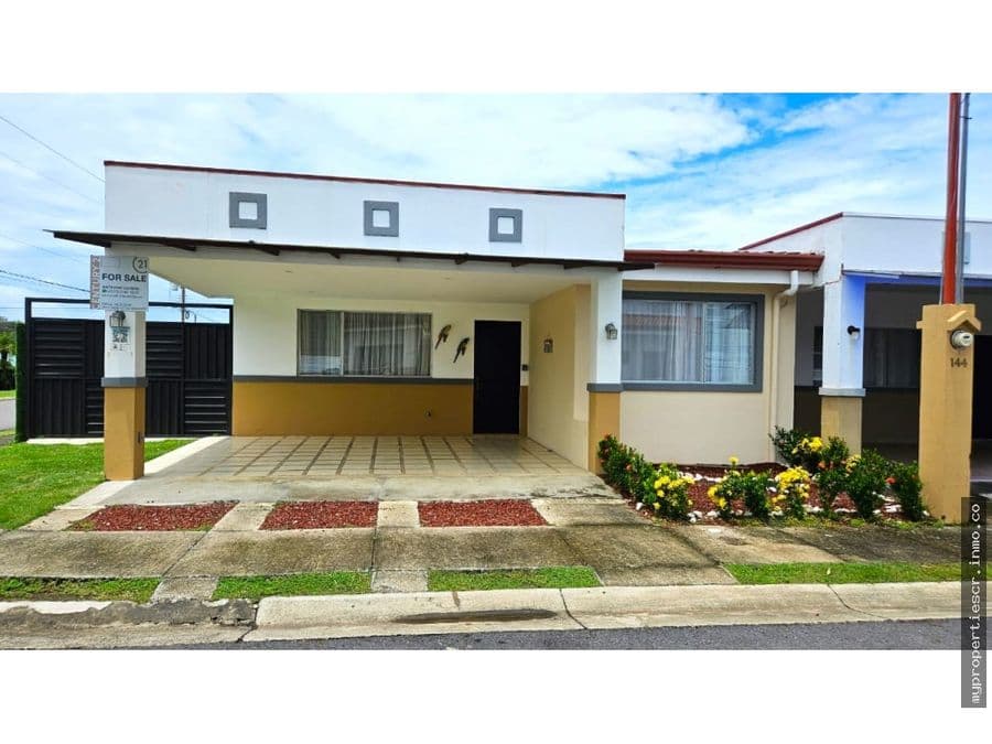 Casa en Jacó