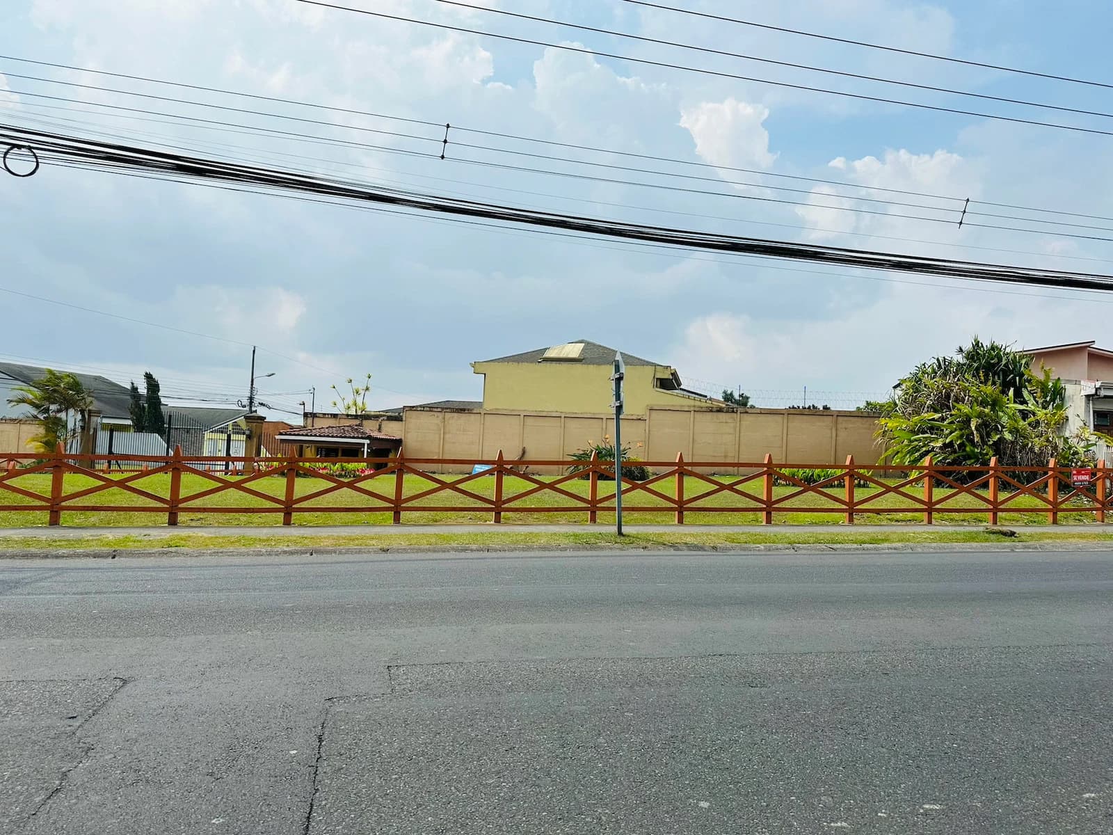Terreno en Condominio Prados del Este