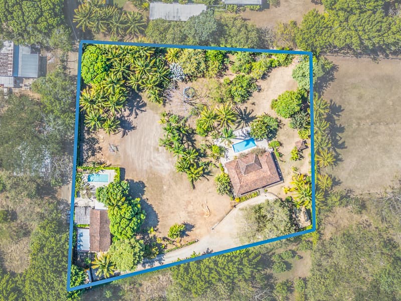 Propiedad en La Cruz