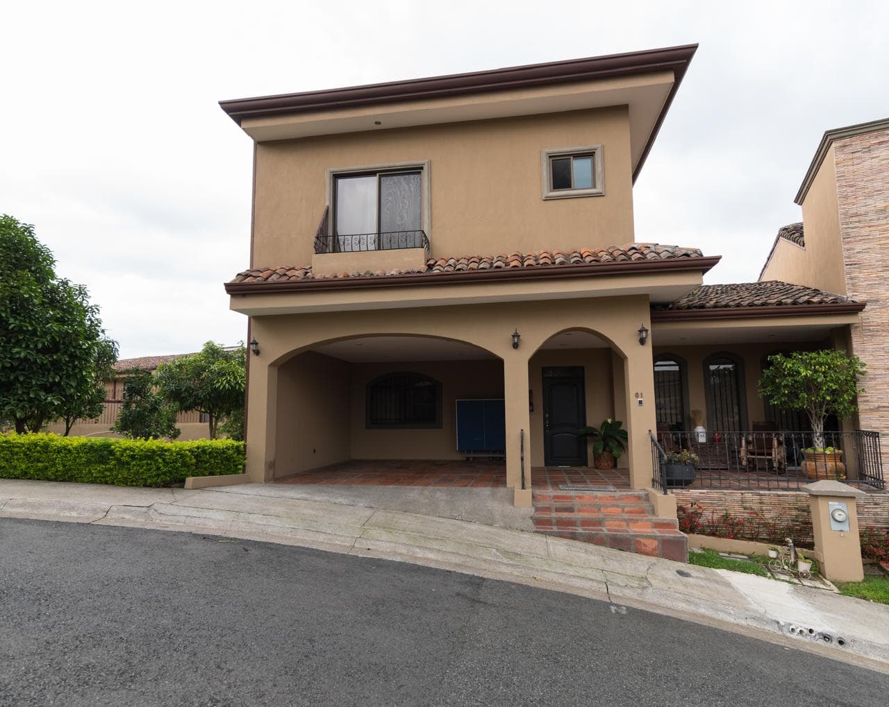 Property at Sánchez