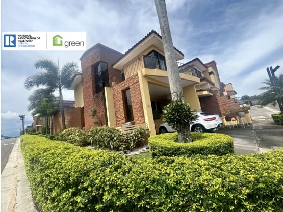 Casa en Condominio Haciendas de La Ribera