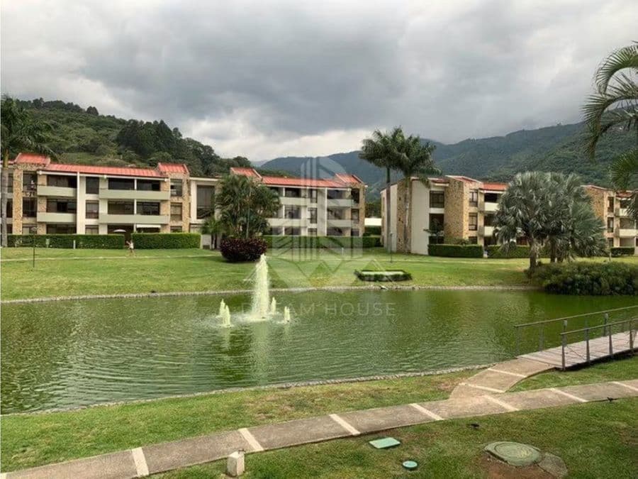 Apartment at Avalon Country Club