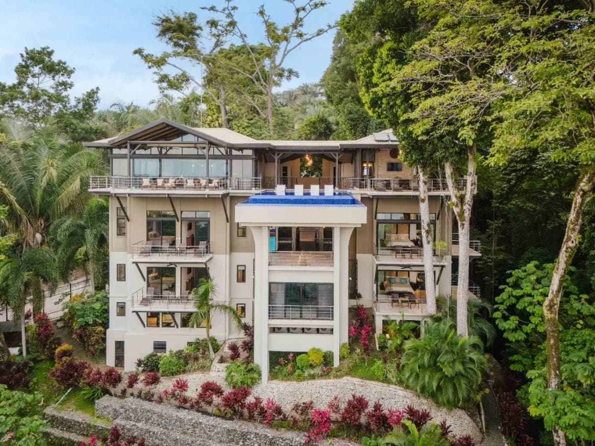 House at Quepos