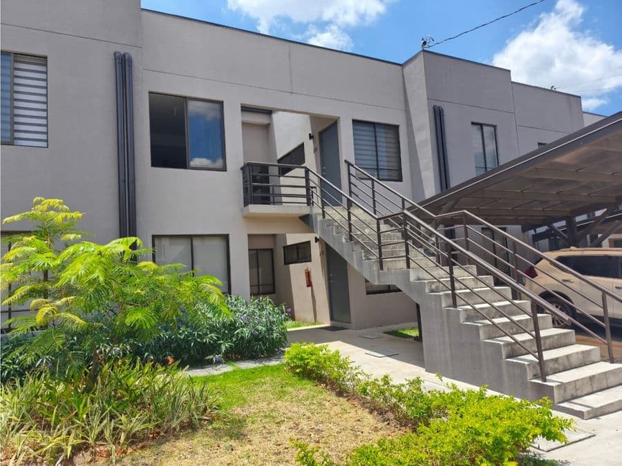 Apartamento en Condominio Francisco de Heredia