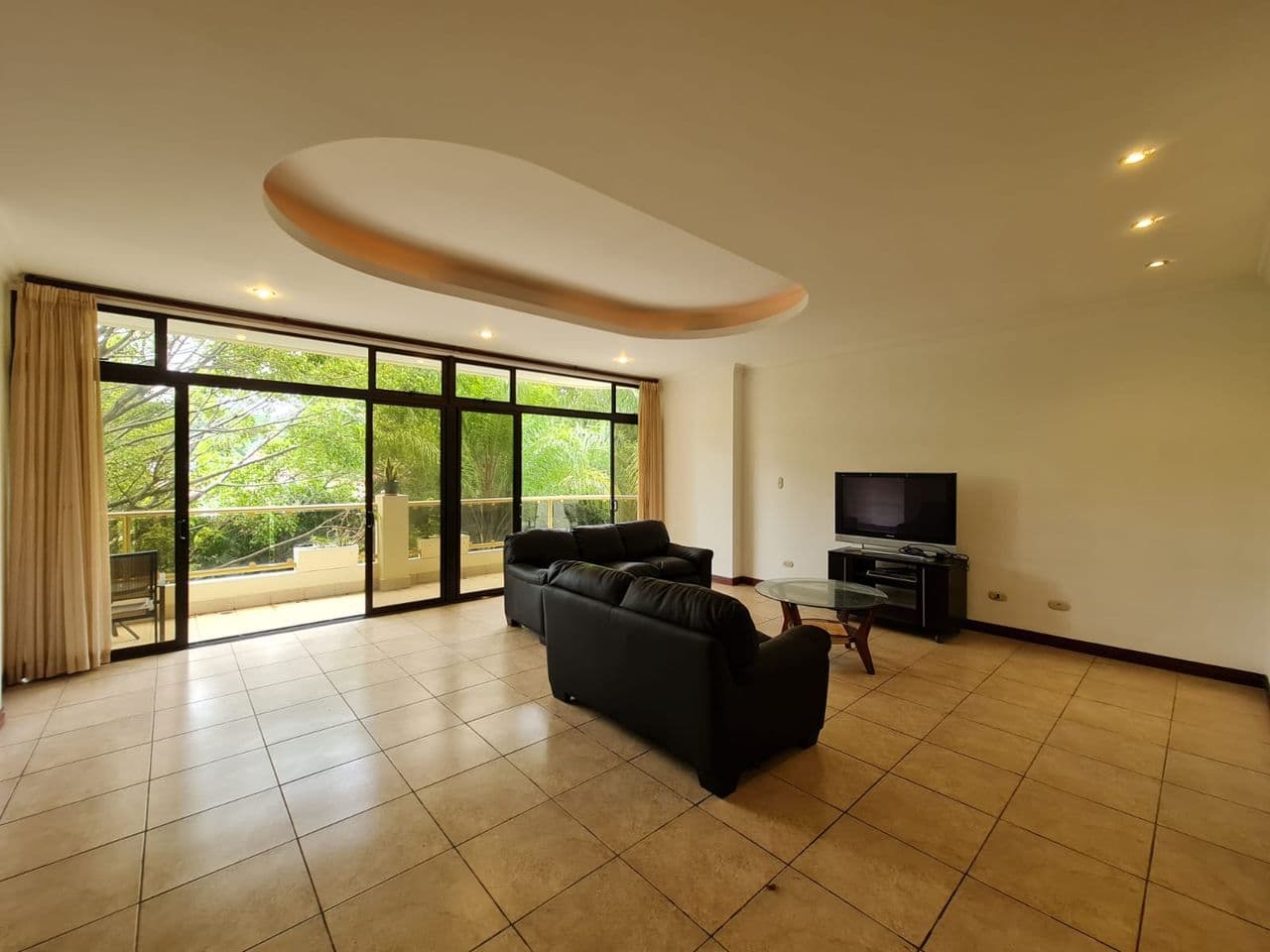 Propiedad en Condominio Riverside