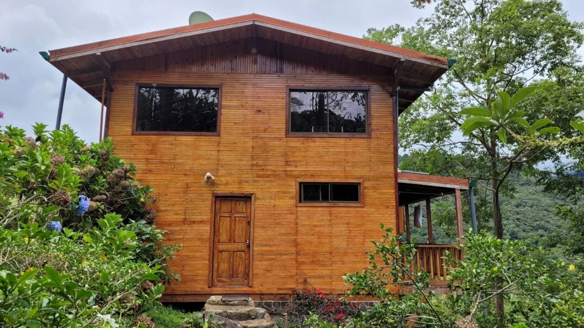 House at San Isidro del General