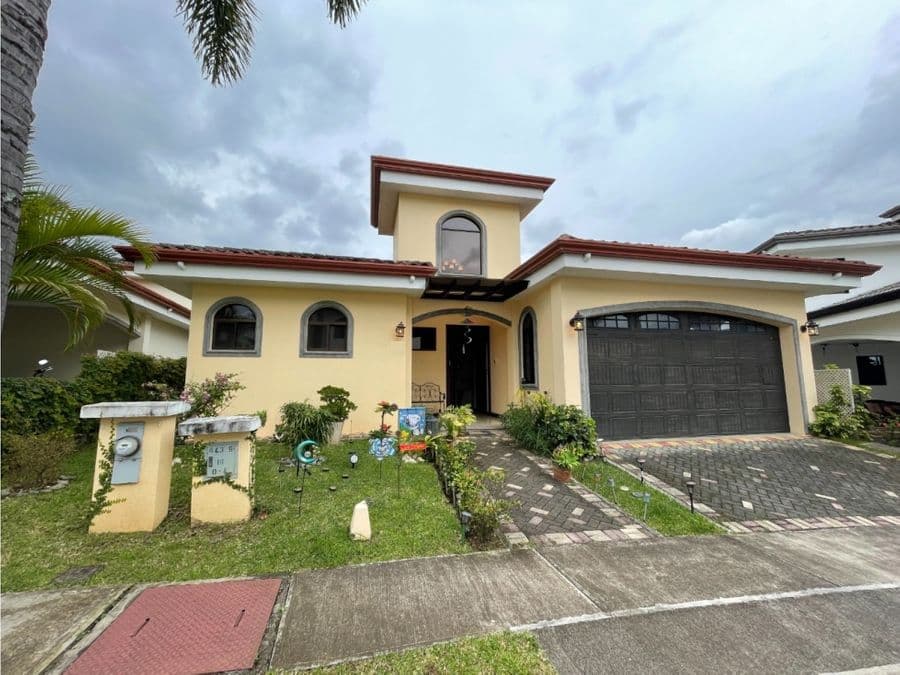 Casa en Condominio Terranostra