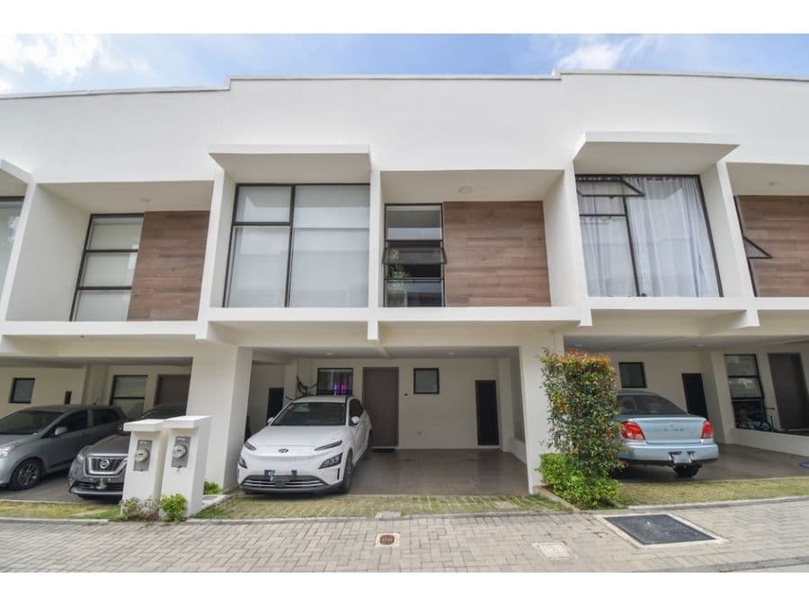 House at Condominio Escazú Urbano