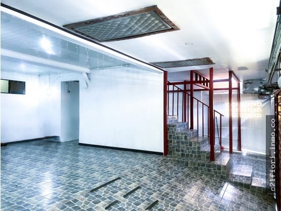 Casa en Tibás