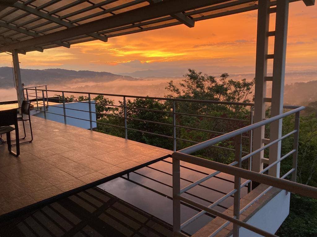 Casa en Condominio Cerro Colón